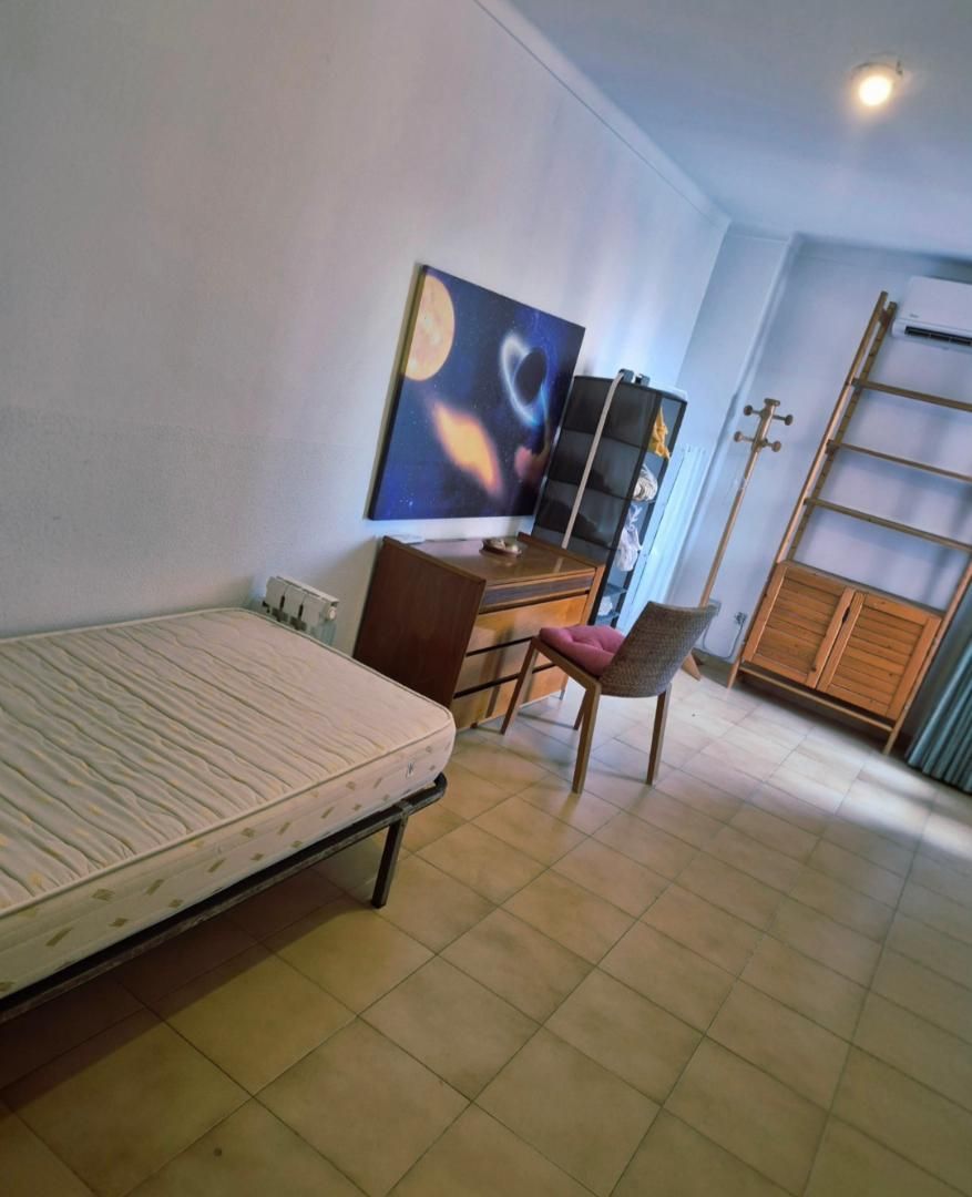 Flat to share in Carrer des Barco, 10, Centro