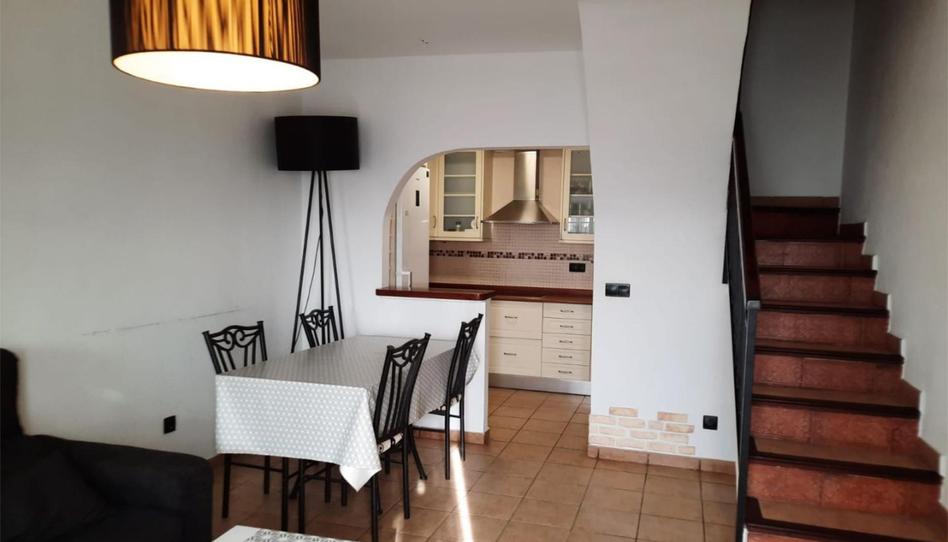 Foto 1 de Casa adosada en venda a Calle Río Vinalopó, 6, Panorama - Sierramar, Alicante