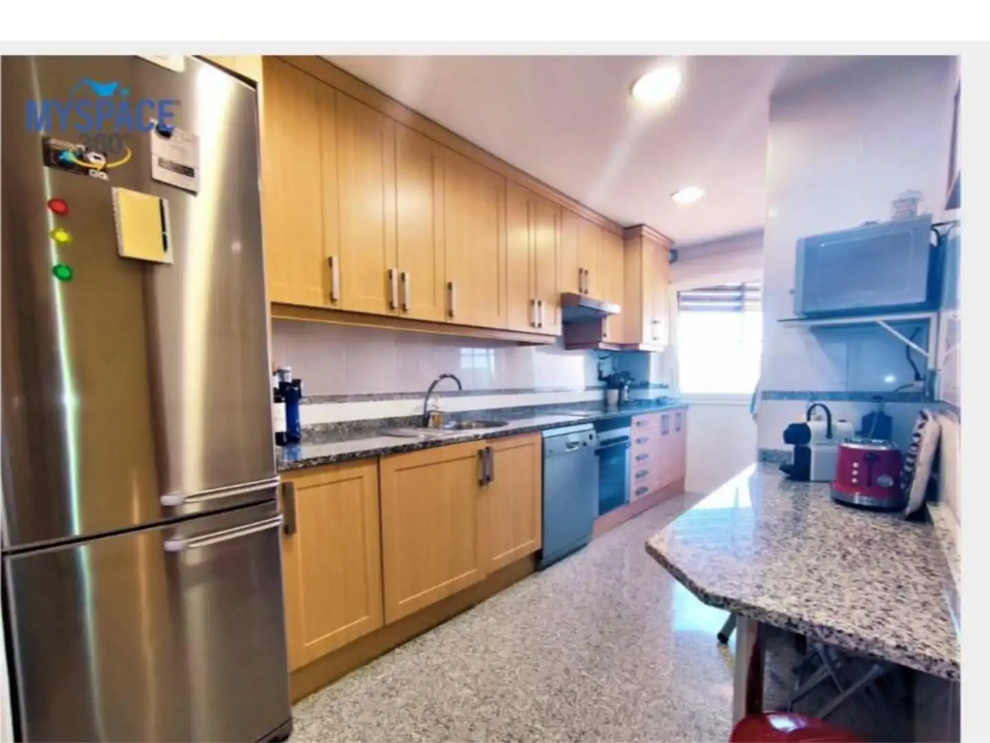 Cocina de Piso de alquiler en Ávila con Calefacción, Parquet y Amueblado