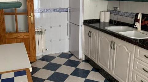 Foto 2 de Piso de alquiler en Calle Huerta del Registrador, 1, Cazorla, Jaén