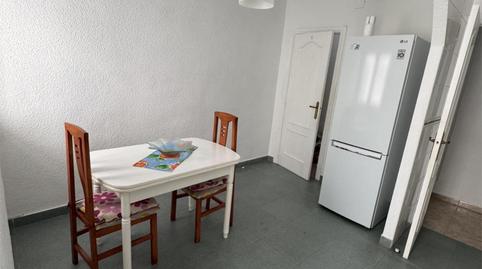 Photo 4 of Flat to rent in Calle D'isaac Albéniz, 7, Carolinas Bajas, Alicante