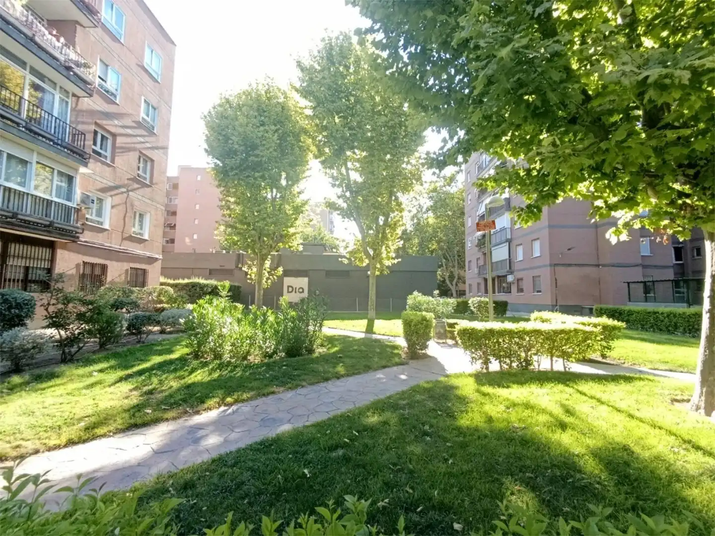 Flat for sale in Calle del Galeón, 7, Alameda de Osuna Exterior view of Flat for sale in Madrid with Air Conditioner, Heating and Parquet flooring