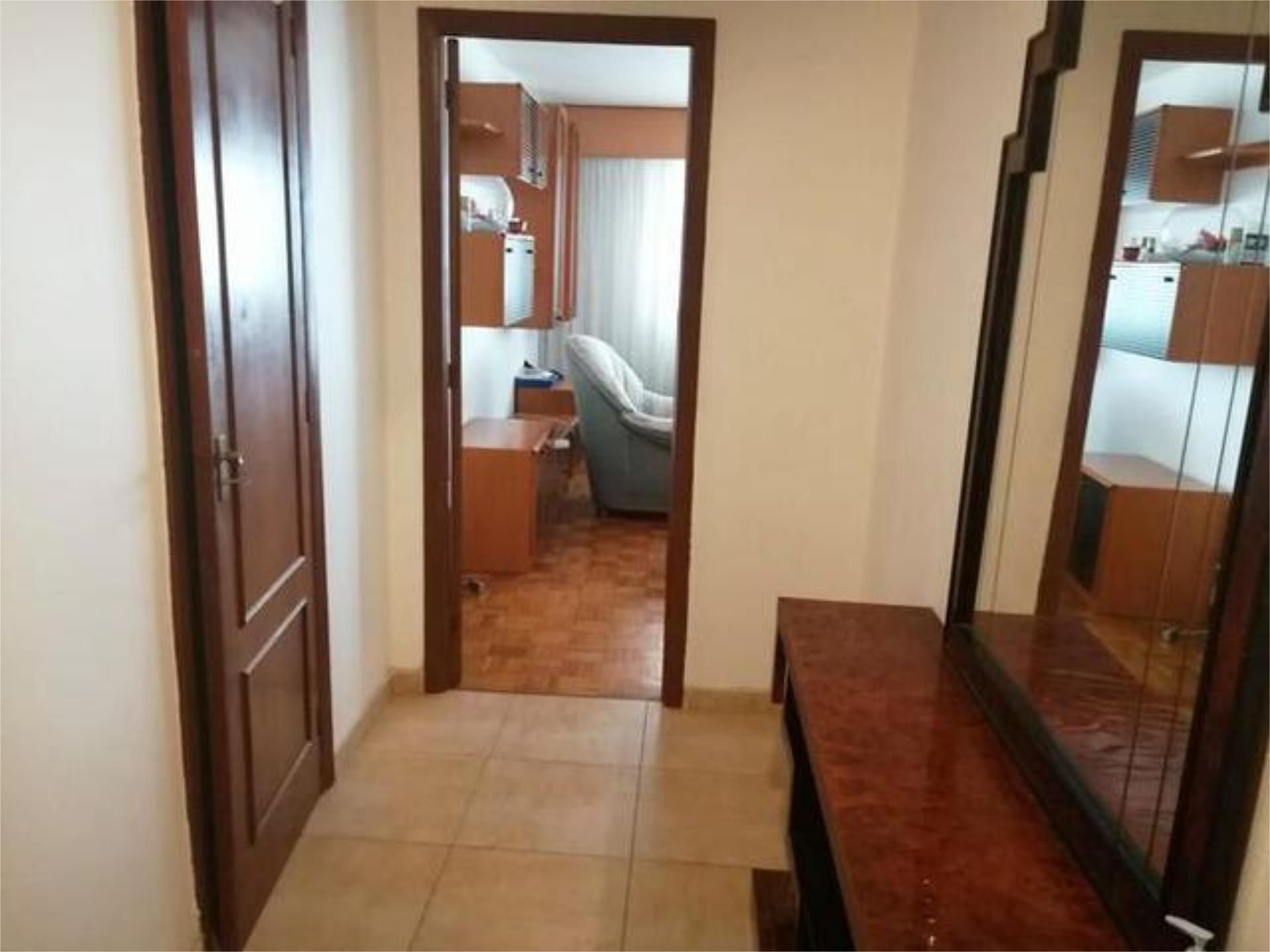 Flat to rent in Vigo   with Heating, Terrace and Furnished