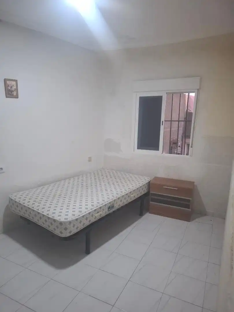 Habitación de Casa adosada en venta en Callosa de Segura con Microondas