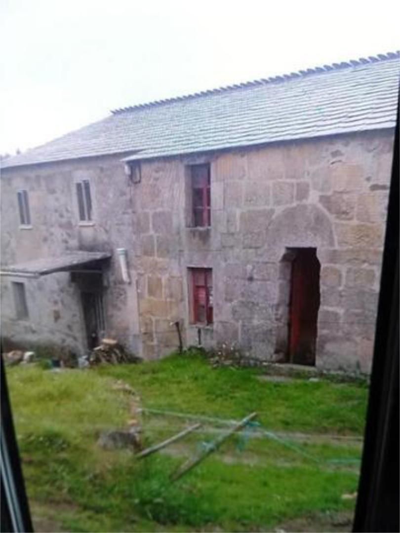 Vista exterior de Casa o xalet en venda en Lugo Capital