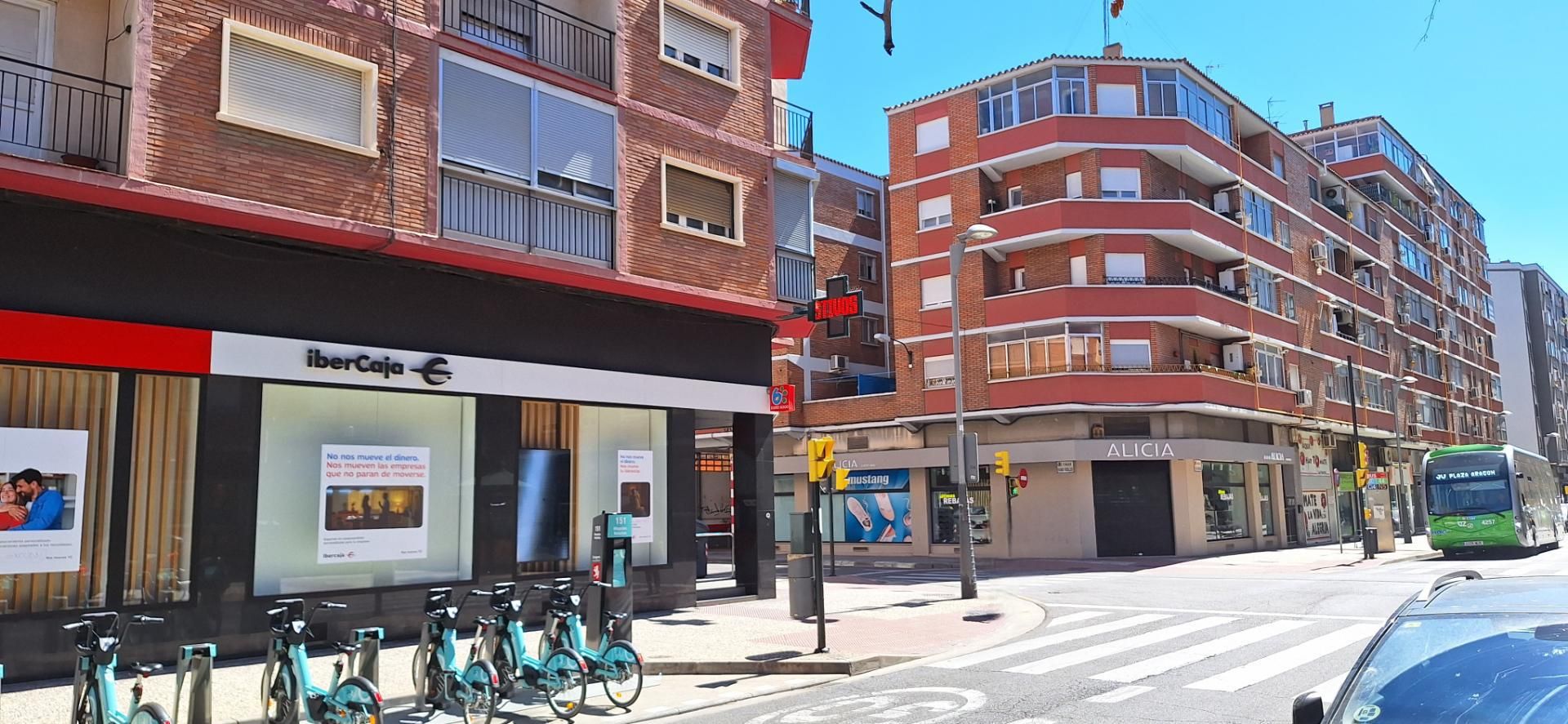 Vista exterior de Pis en venda en  Zaragoza Capital