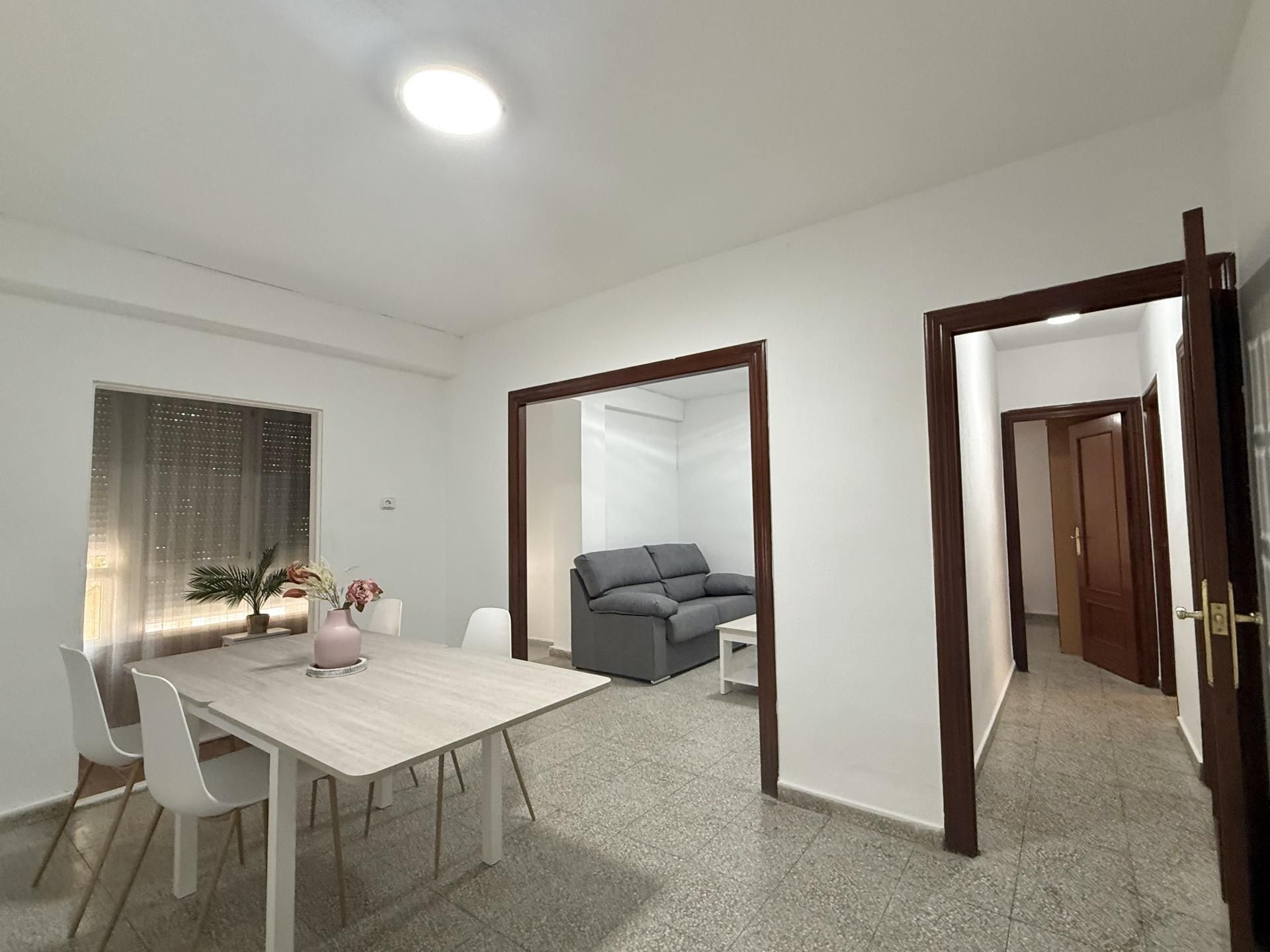 Sala d'estar de Pis de lloguer en Cartagena amb Aire condicionat i Moblat