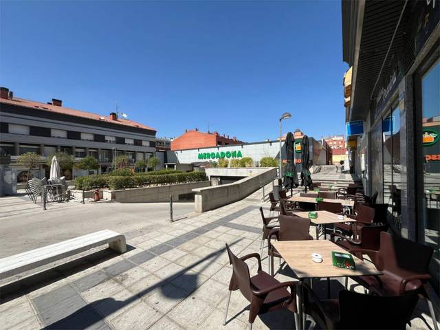 Local comercial en Venta en Calle de la Virgen de la Soledad, 3 en Plan Sur - Amistad