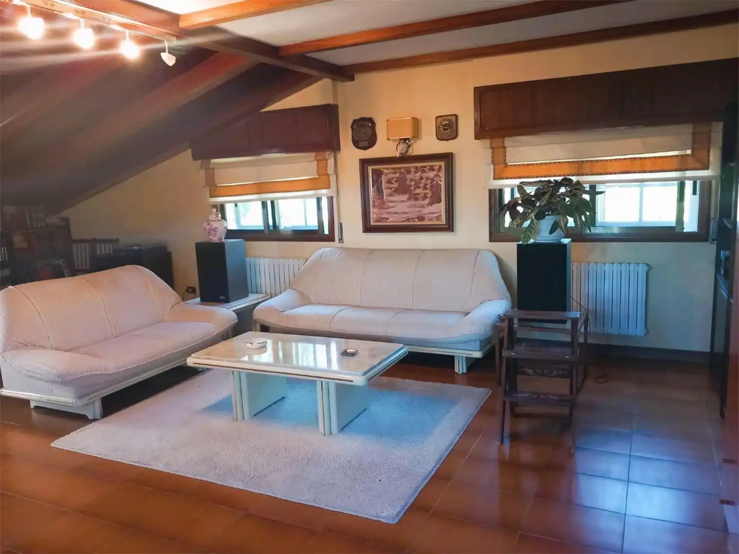 Casa o xalet en venda a Avenida de Bueu, 100, Darbo Sala d'estar de Casa o xalet en venda en Cangas amb Terrassa, Piscina i Balcó
