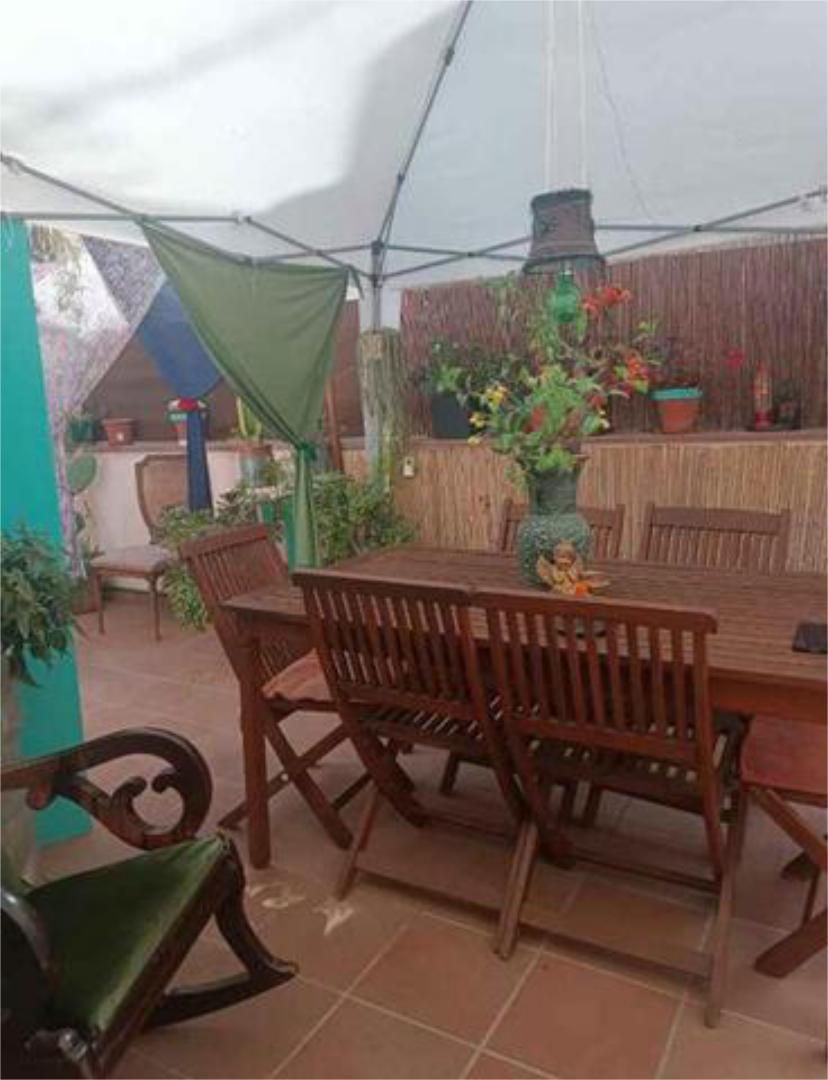 Terrassa de Pis de lloguer en Sitges amb Jardí privat, Terrassa i Moblat