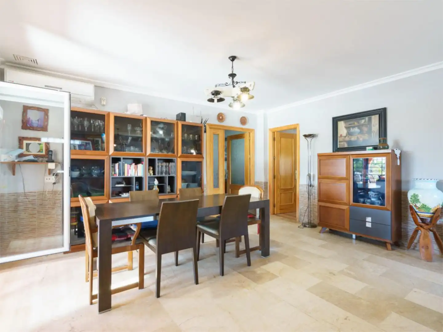 Comedor de Piso en venta en Carmona con Aire acondicionado, Calefacción y Jardín privado