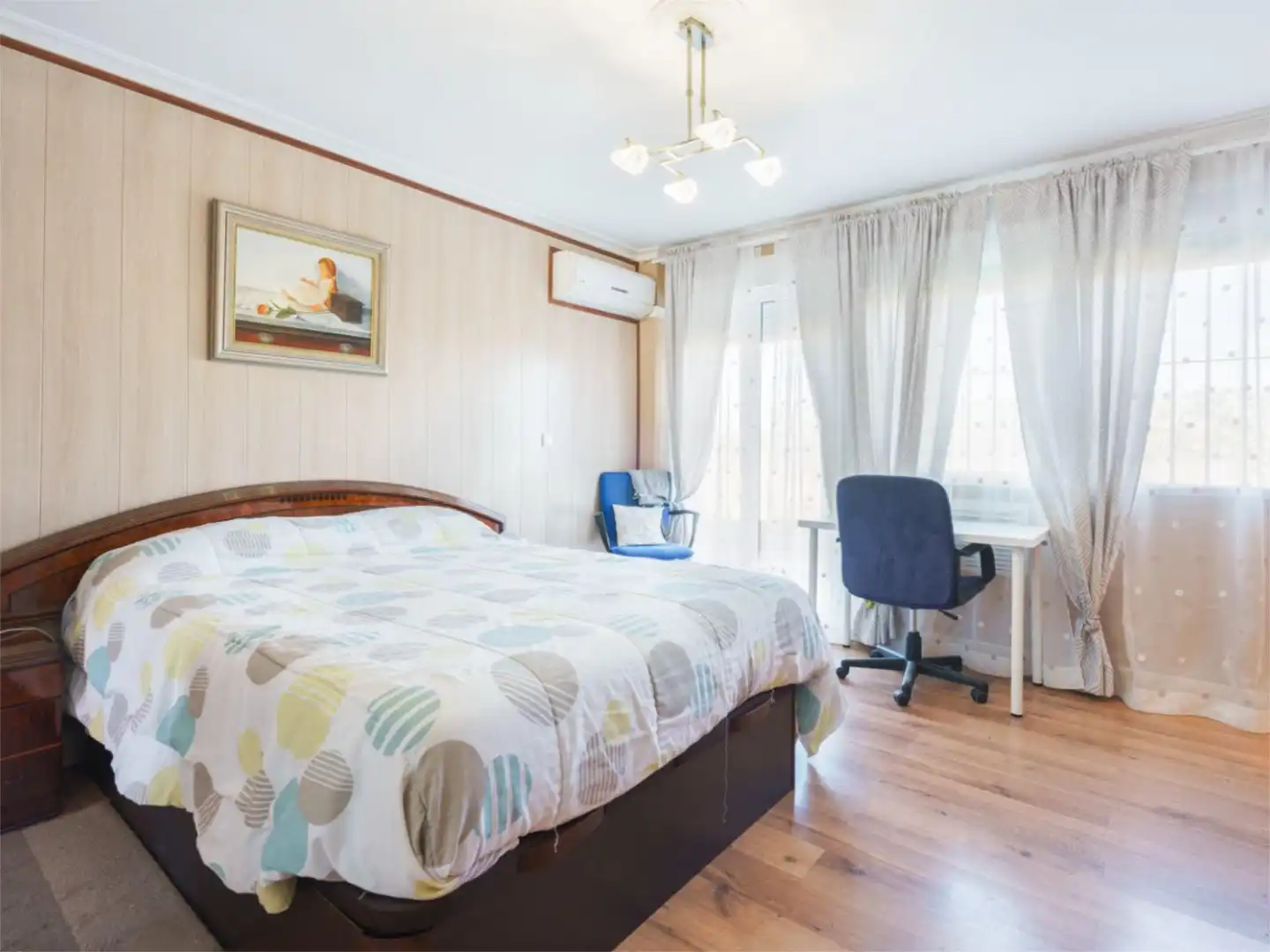 Habitación de Piso en venta en Carmona con Aire acondicionado, Calefacción y Jardín privado