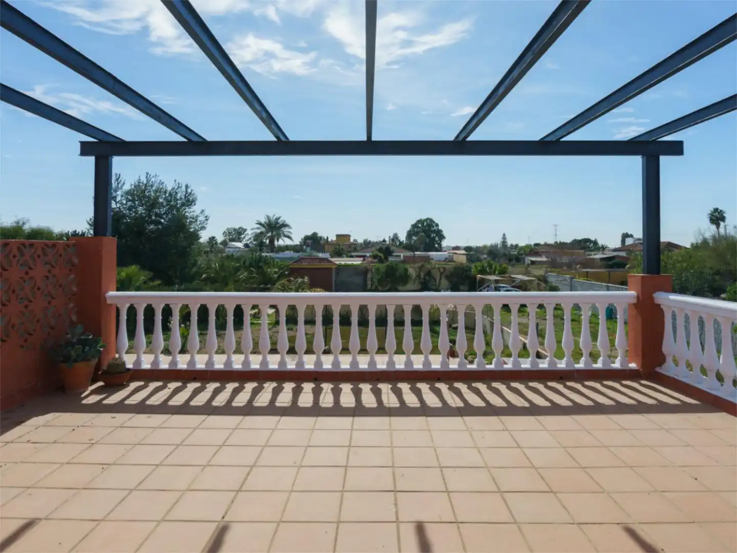 Terraza de Piso en venta en Carmona con Aire acondicionado, Calefacción y Jardín privado