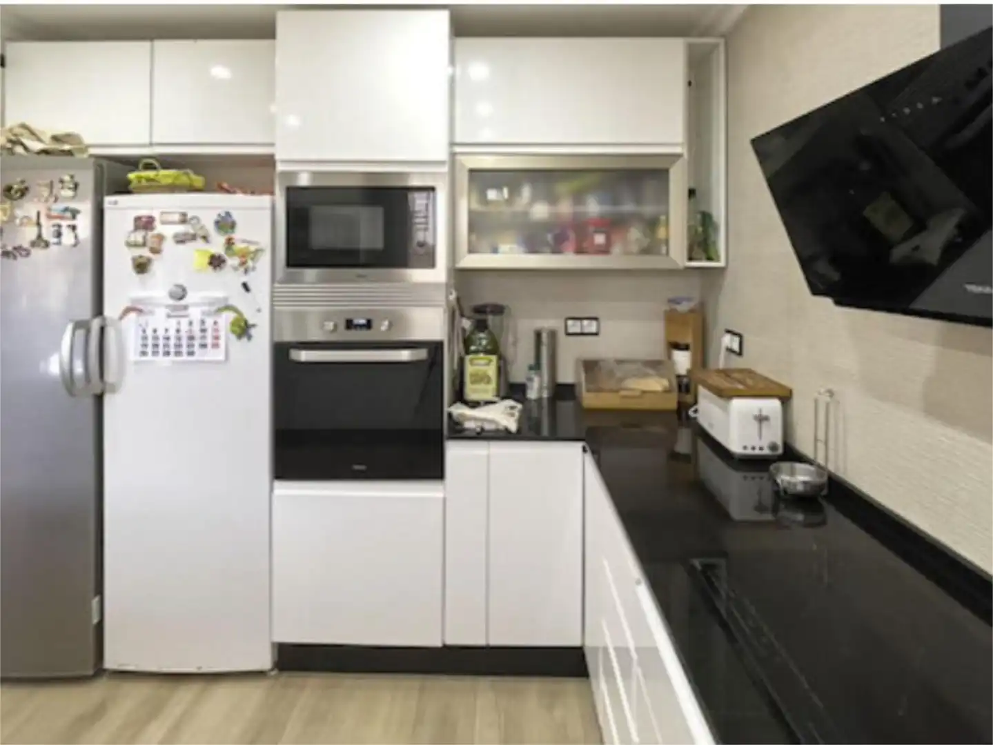 Cocina de Piso en venta en Carmona con Aire acondicionado, Calefacción y Jardín privado