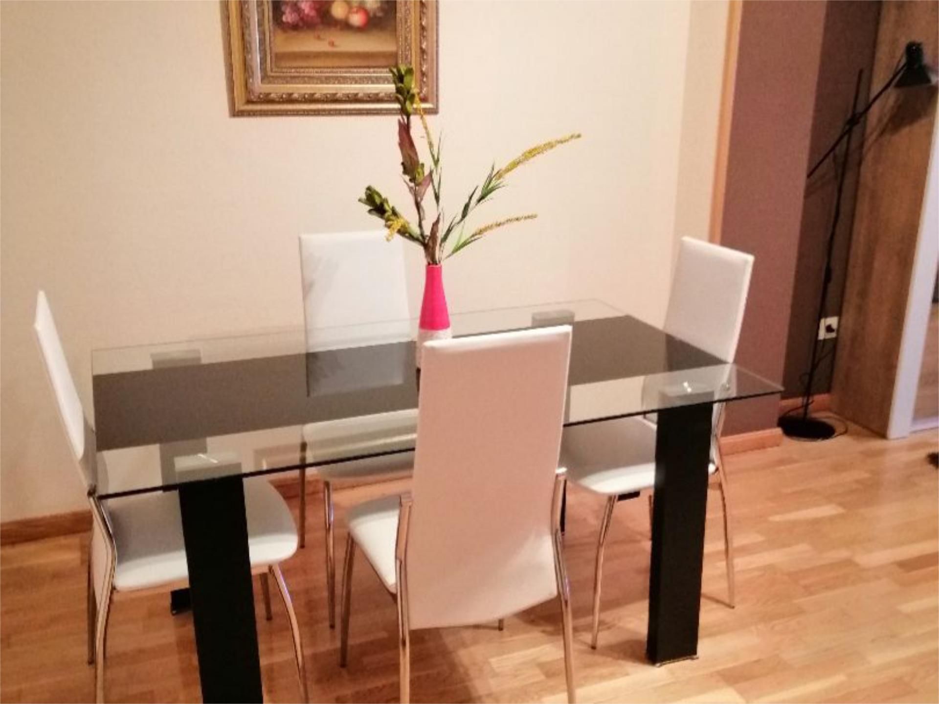 Flat to rent in Avenida Reyes Catolicos, 3, Centro