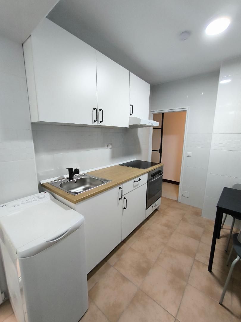Kitchen of Flat to rent in Laguna de Duero  with Terrace