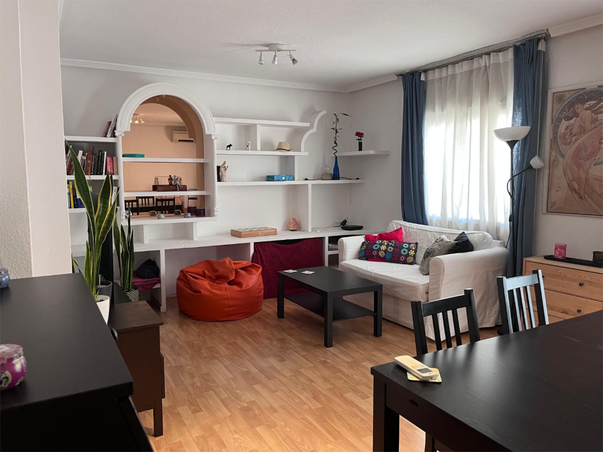 Living room of Flat to rent in  Madrid Capital  with Air Conditioner and Terrace