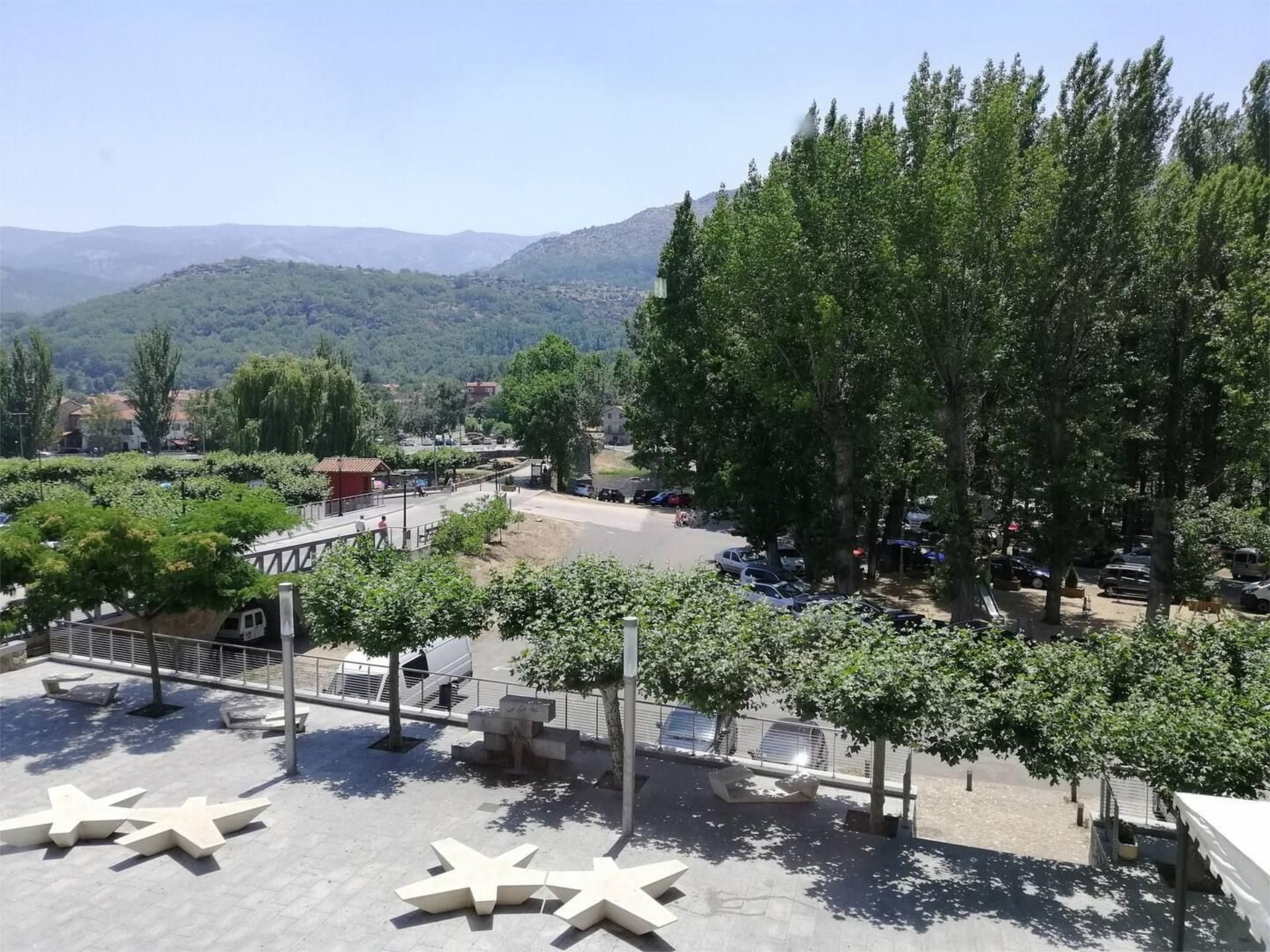 Exterior view of Flat to rent in Navaluenga  with Air Conditioner, Heating and Furnished