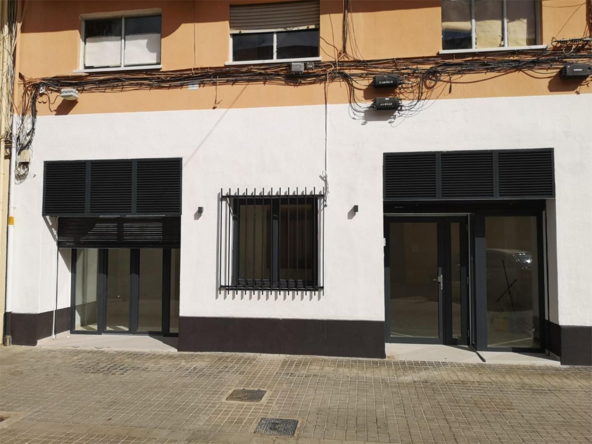 Vista exterior de Local de lloguer en  Valencia Capital amb Aire condicionat i Calefacció