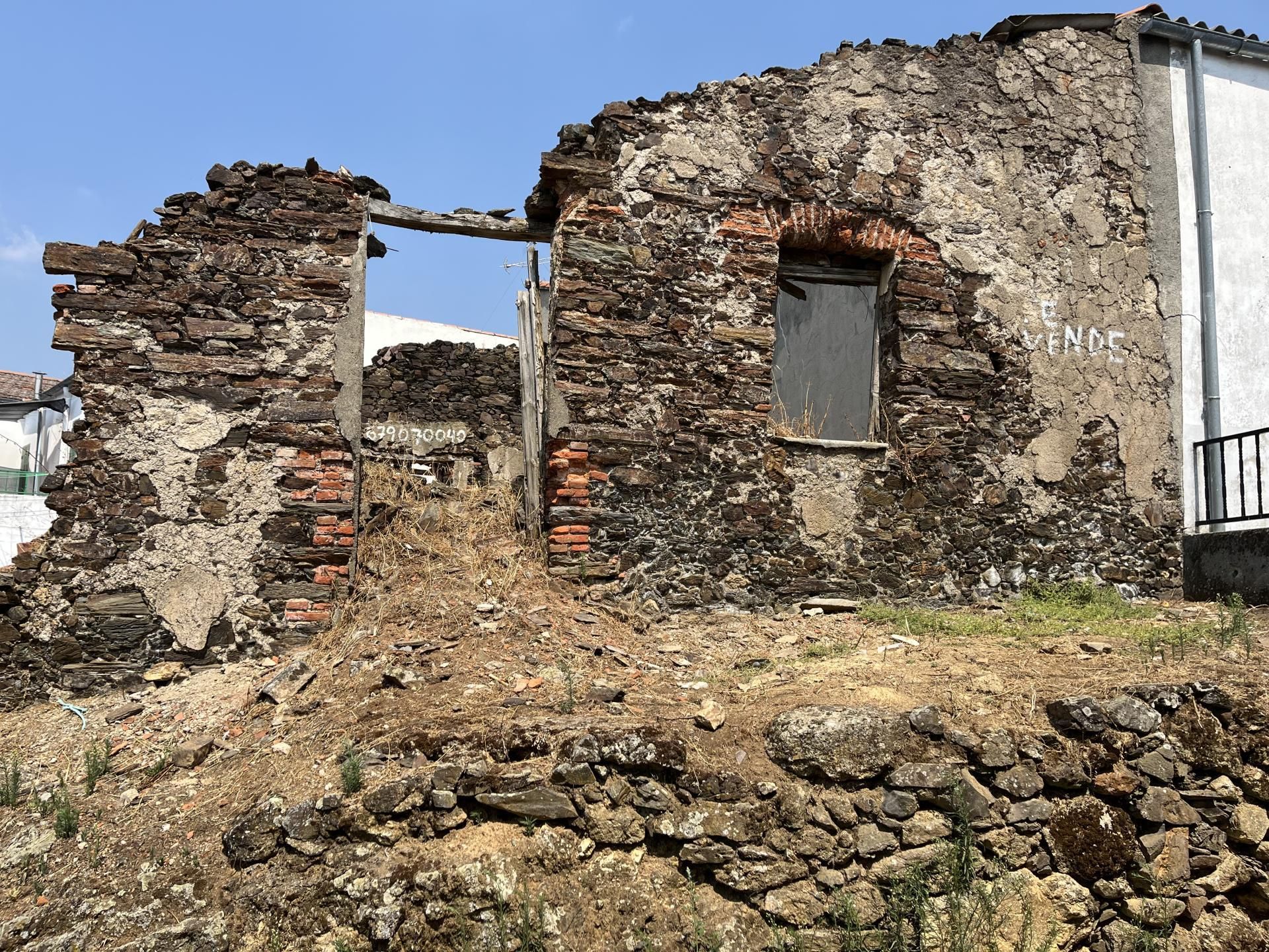 Exterior view of Land for sale in Villasrubias