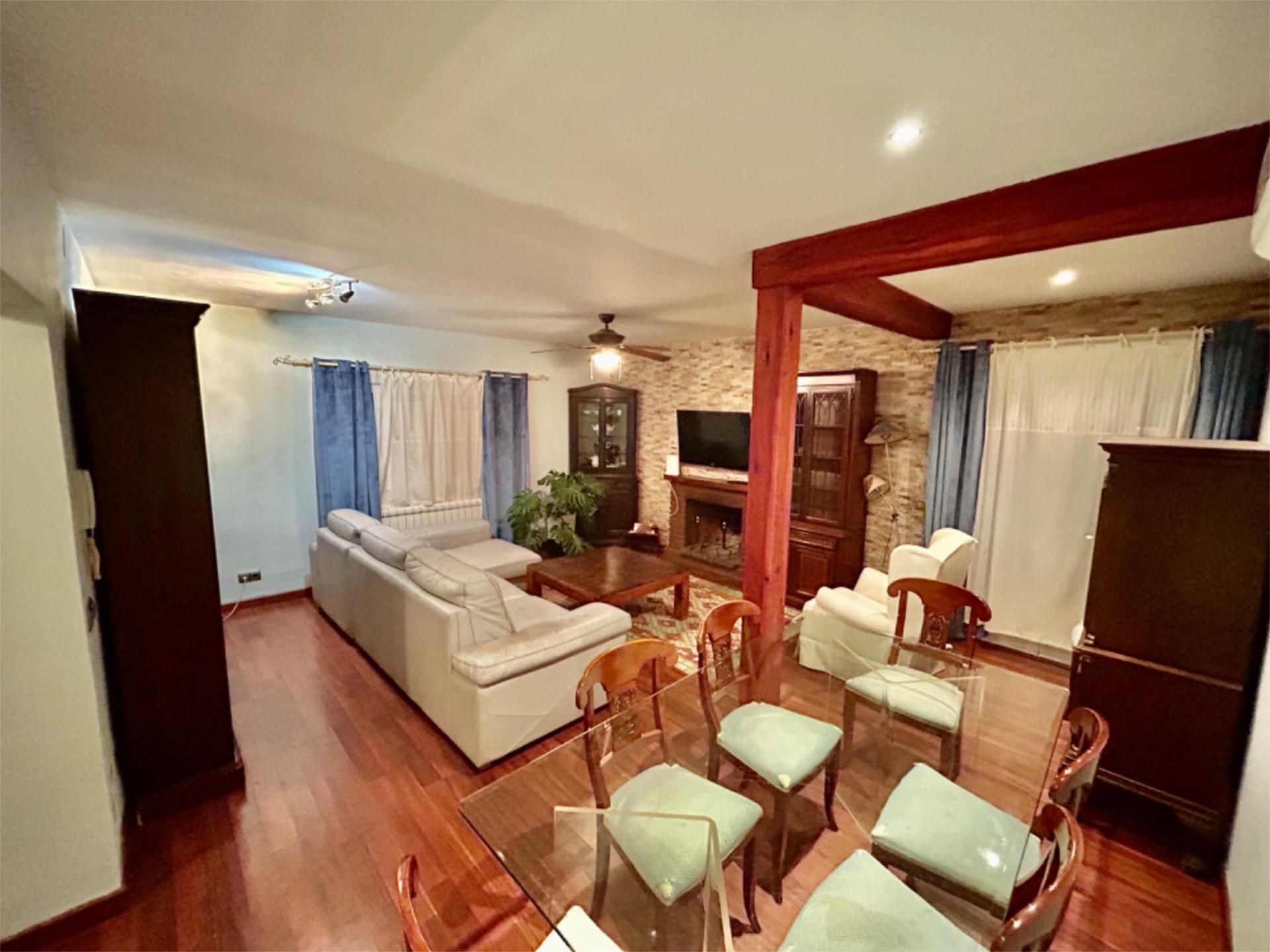 Living room of Flat for sale in Villa del Prado  with Air Conditioner, Heating and Private garden