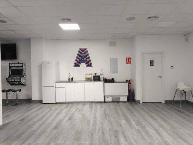 Local comercial en Alquiler en La Oliva