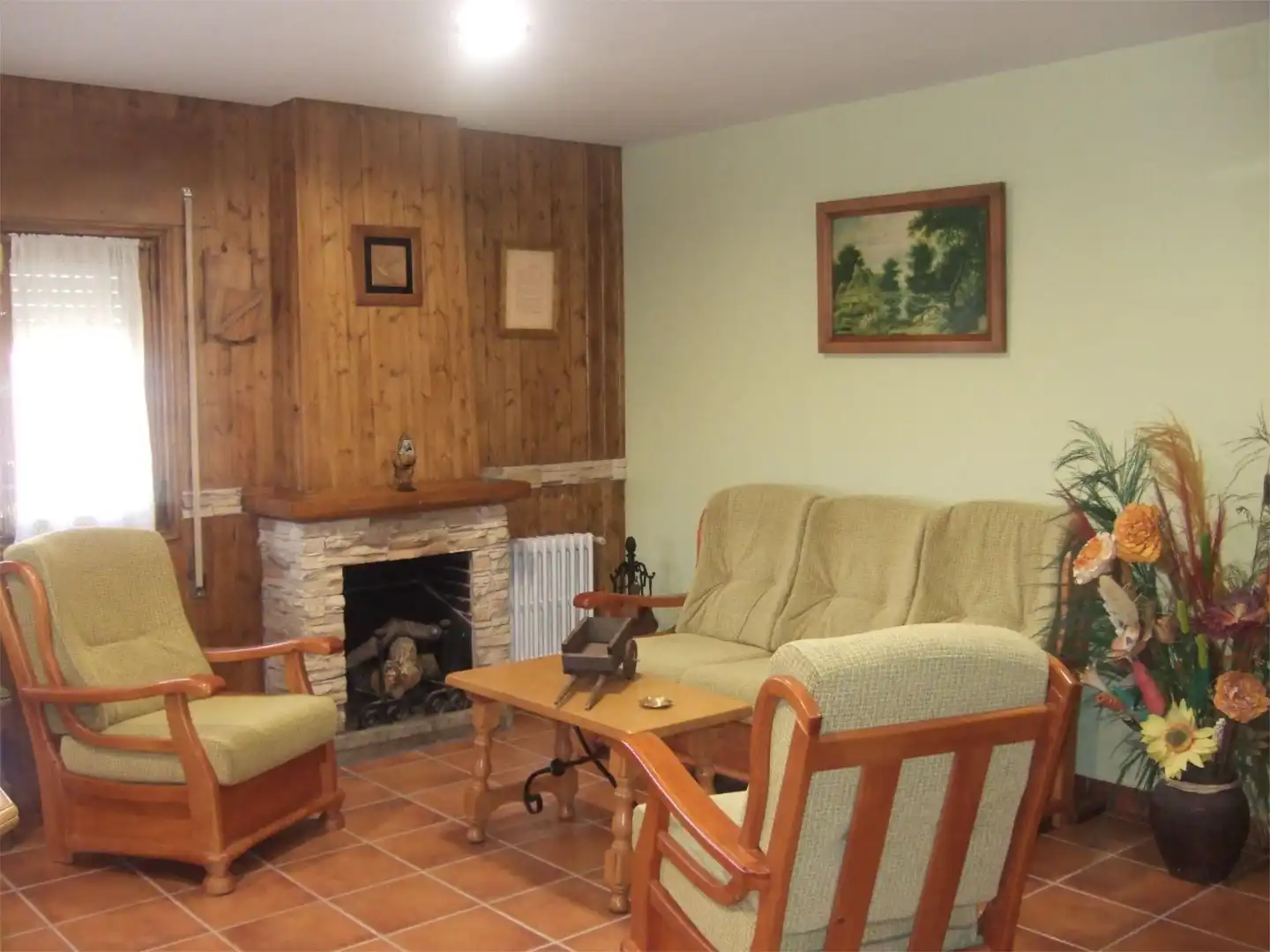 Sala d'estar de Casa o xalet de lloguer en Navarredonda de Gredos amb Calefacció, Terrassa i Moblat