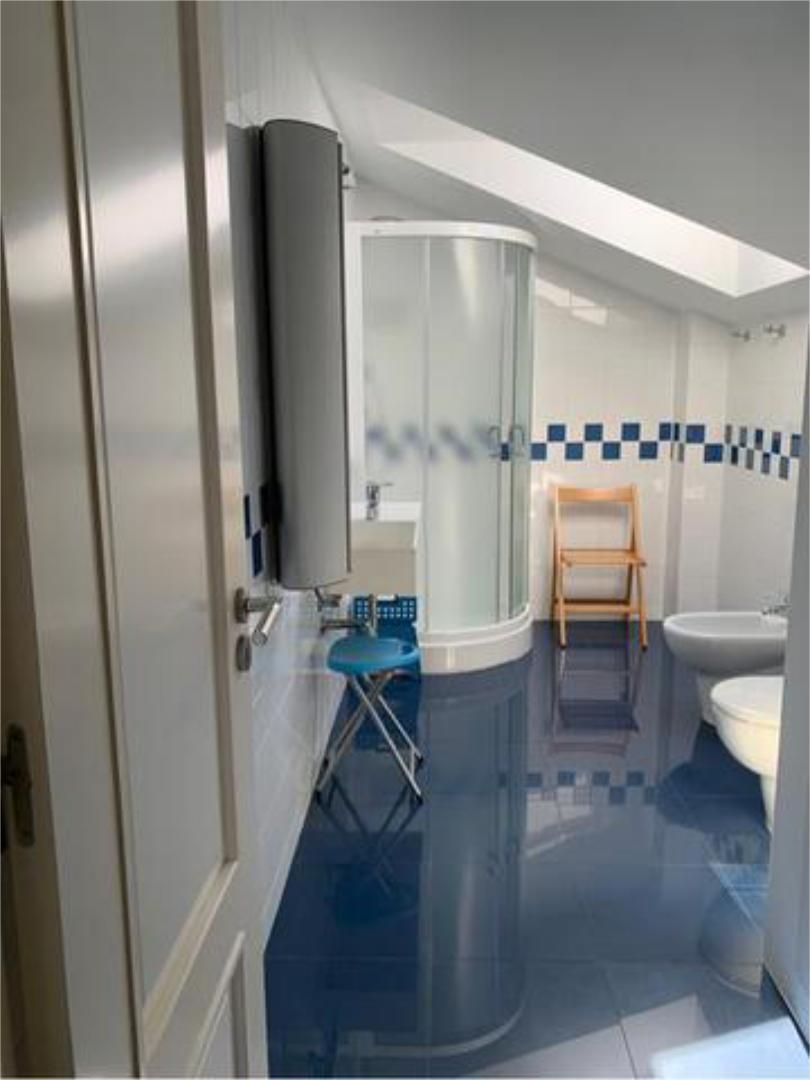 Bany de Casa o xalet en venda en Oleiros amb Terrassa i Piscina