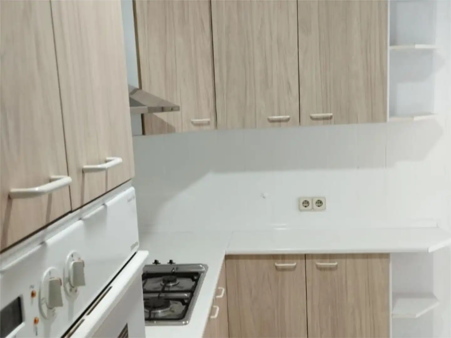 Cocina de Piso de alquiler en Jaén con Calefacción, Parquet y Amueblado