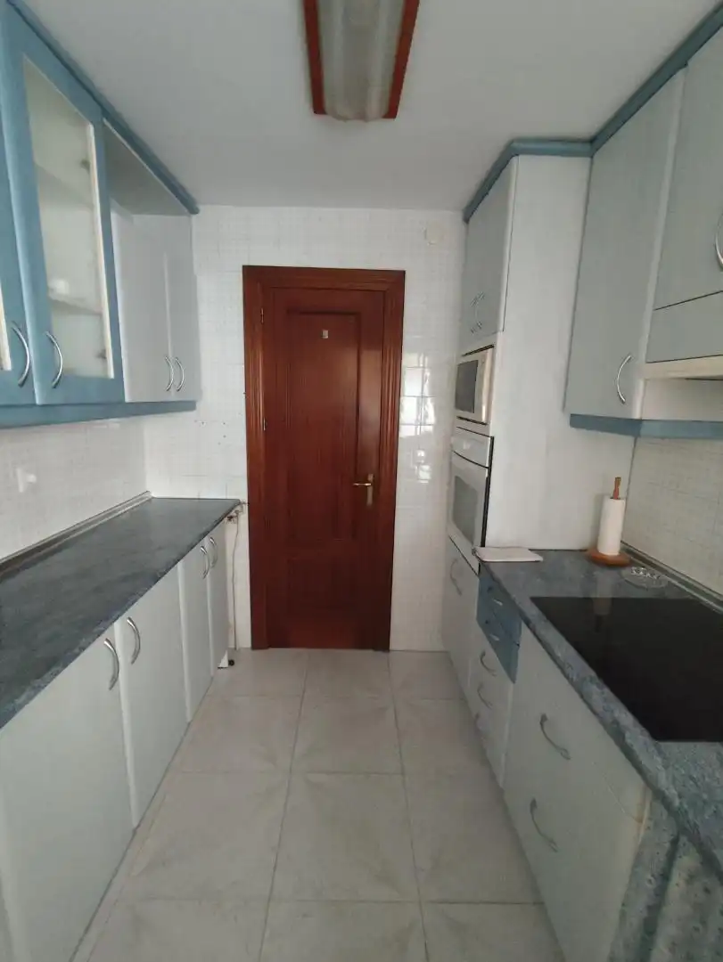 Flat for rent in Calle Juan Bravo, 44, Centro Flat for rent in Calle Juan Bravo, 44, Centro