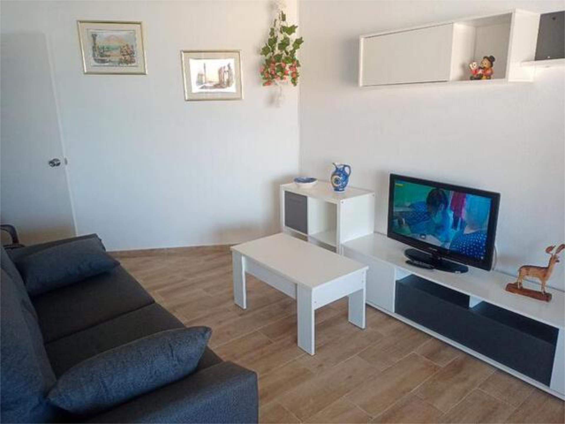 Sala de estar de Apartamento de alquiler en Vélez-Málaga con Calefacción y Amueblado