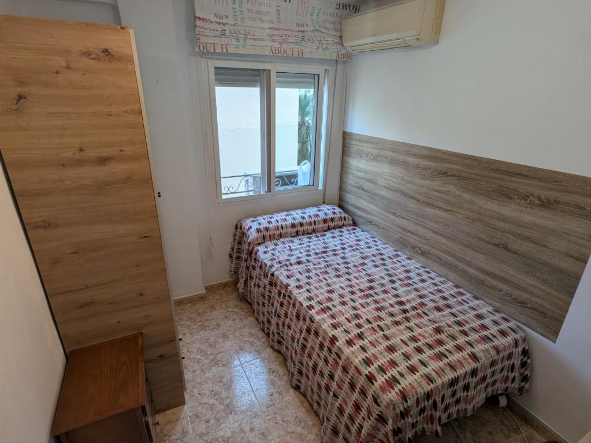 Bedroom of Flat to share in Málaga Capital  with Air Conditioner and Furnished