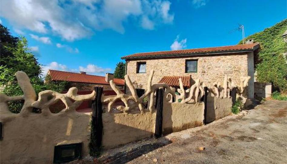 Casa adosada en venta en Parroquias rurales, A Coruña - imagen 1 Foto 1 de Casa adosada en venta en Parroquias rurales, A Coruña