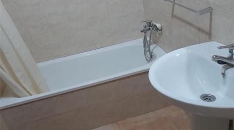 Flat to rent in Carrer Rosell, 20, Casco Histórico, Castellón - image 2 Photo 2 of Flat to rent in Carrer Rosell, 20, Casco Histórico, Castellón