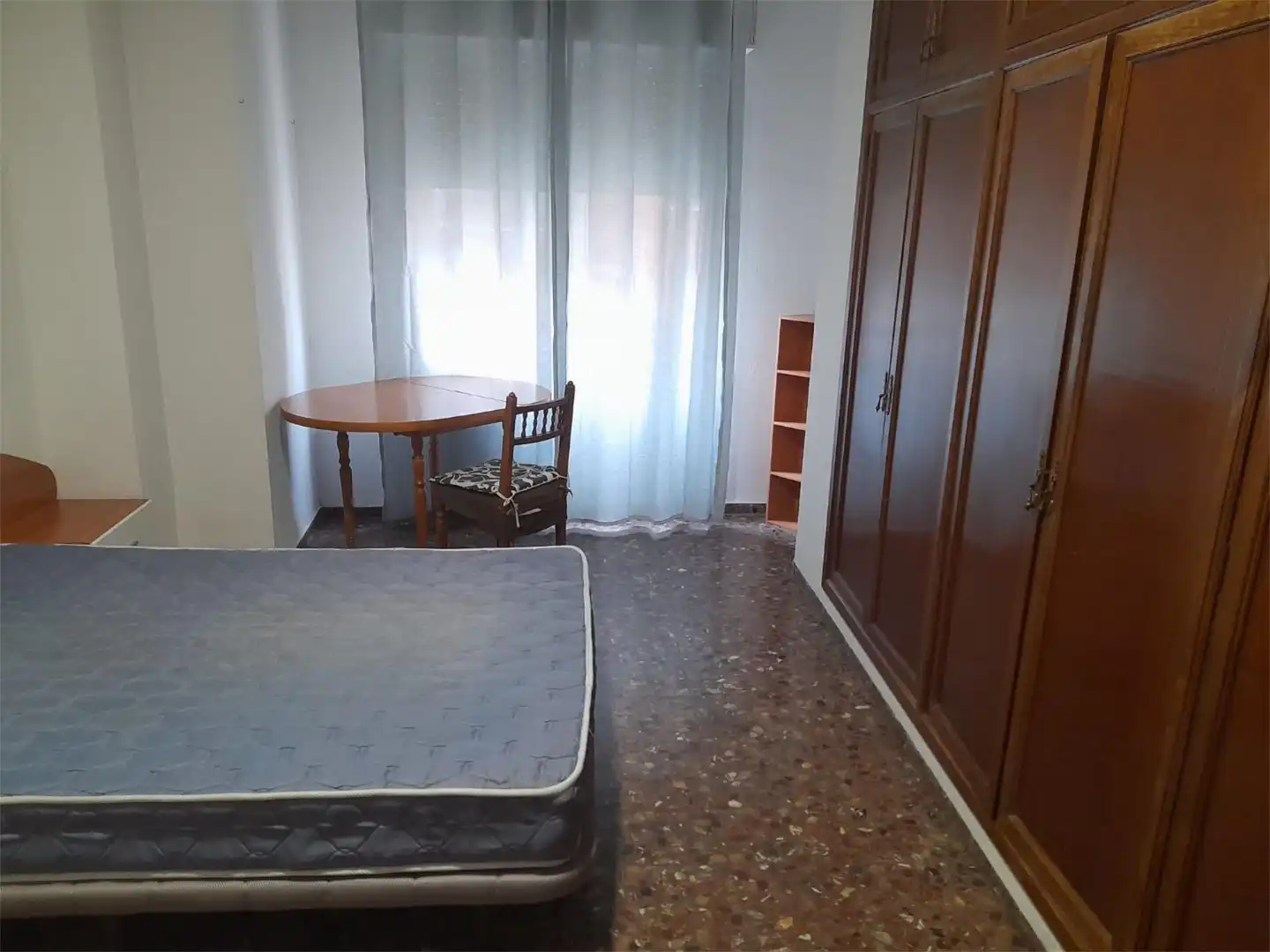 Flat for rent in Carrer Rosell, 20, Casco Histórico Bedroom of Flat for rent in Castellón de la Plana / Castelló de la Plana with Heating, Furnished and Balcony