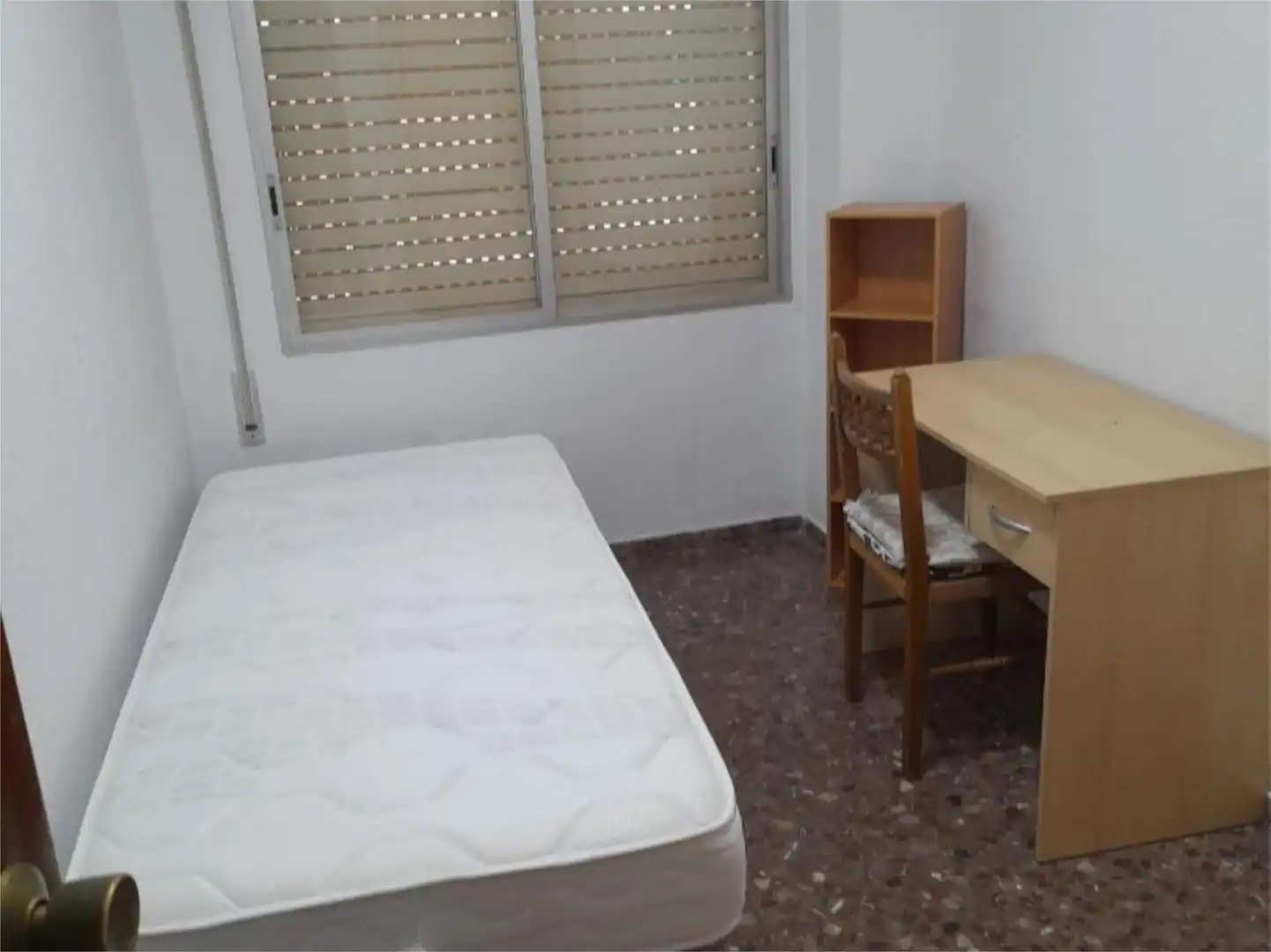Flat for rent in Carrer Rosell, 20, Casco Histórico Bedroom of Flat for rent in Castellón de la Plana / Castelló de la Plana with Heating, Furnished and Balcony