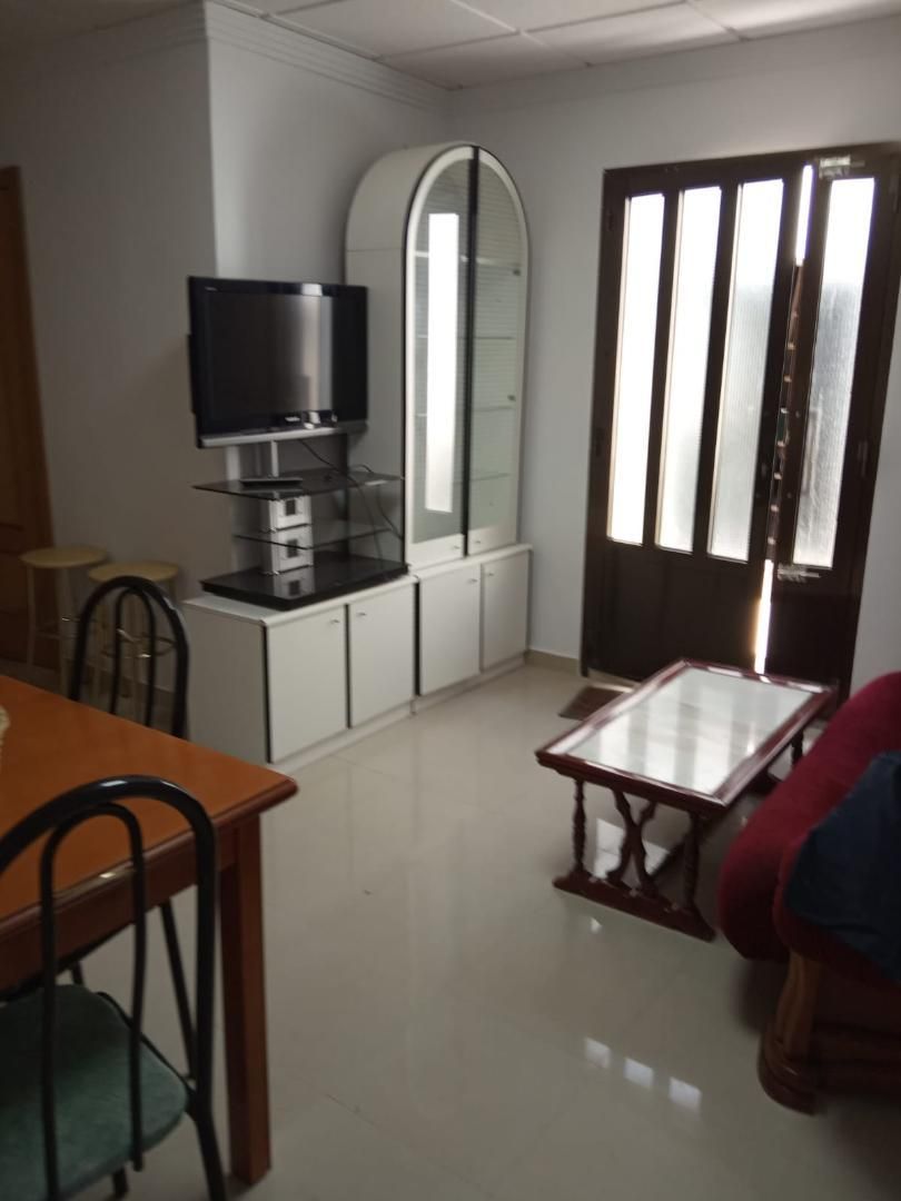 Sala d'estar de Apartament de lloguer en Puertollano amb Aire condicionat, Calefacció i Terrassa