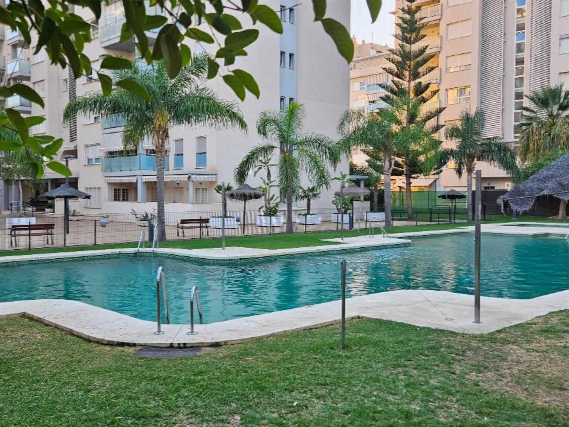 Swimming pool of Flat to rent in Rincón de la Victoria  with Air Conditioner, Terrace and Swimming Pool