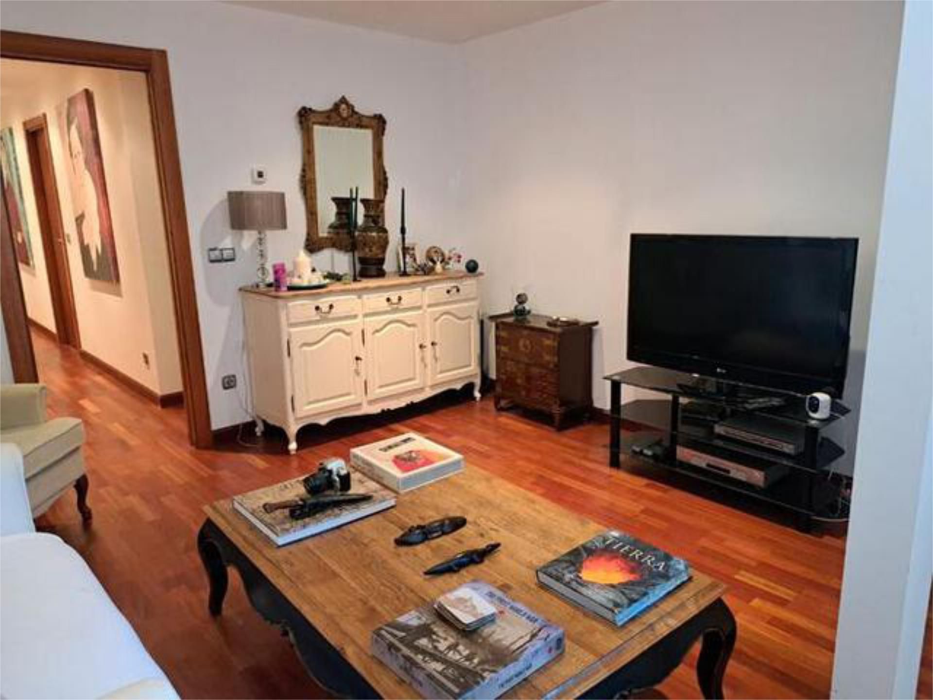 Sala d'estar de Pis de lloguer en Ciudad Rodrigo amb Calefacció i Moblat