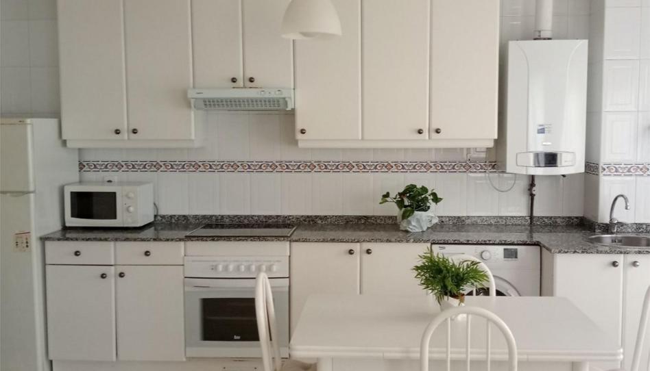 Foto 1 de Pis per a compartir a Calle Vicente Miranda, N11, Corredoría - La Carisa - Prado de La Vega, Asturias