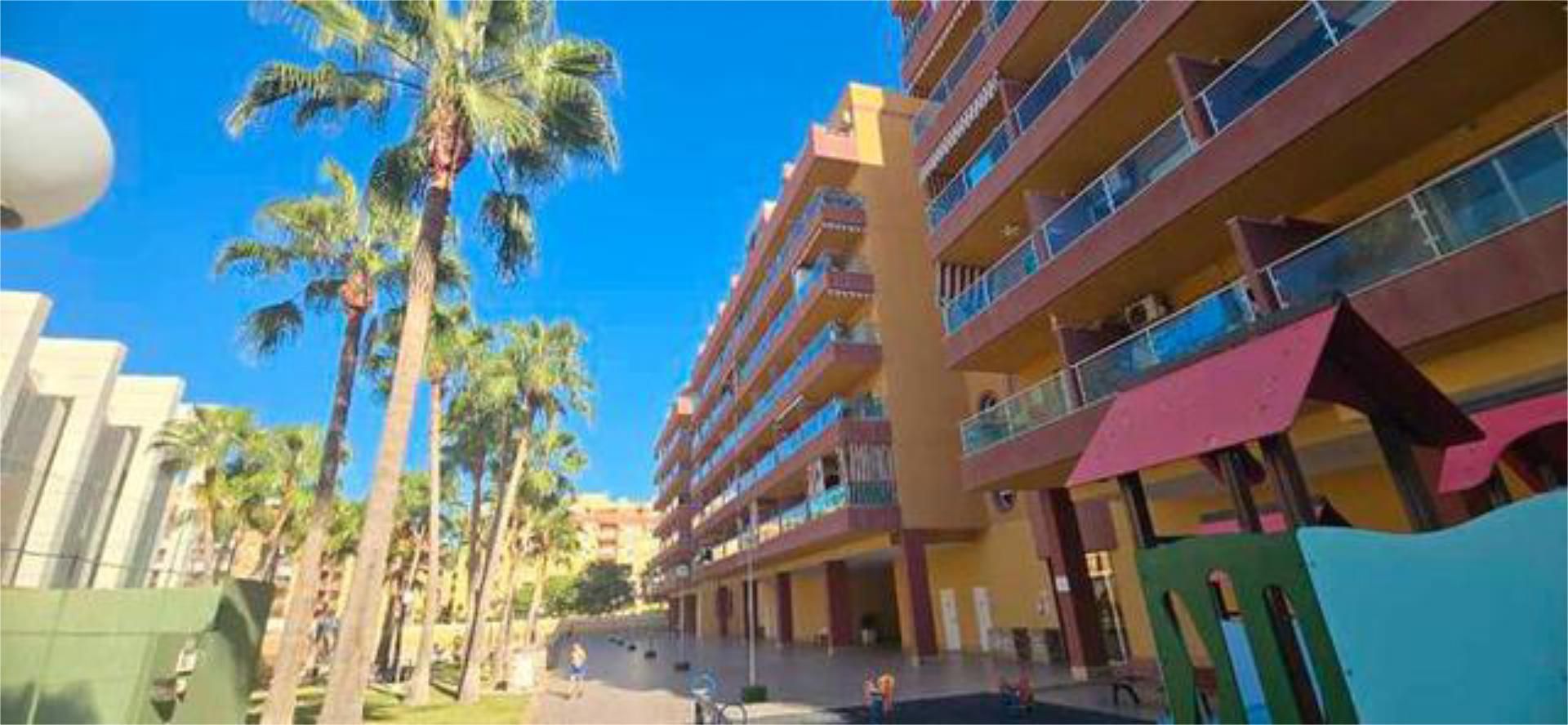 Apartment to rent in Roquetas Pueblo