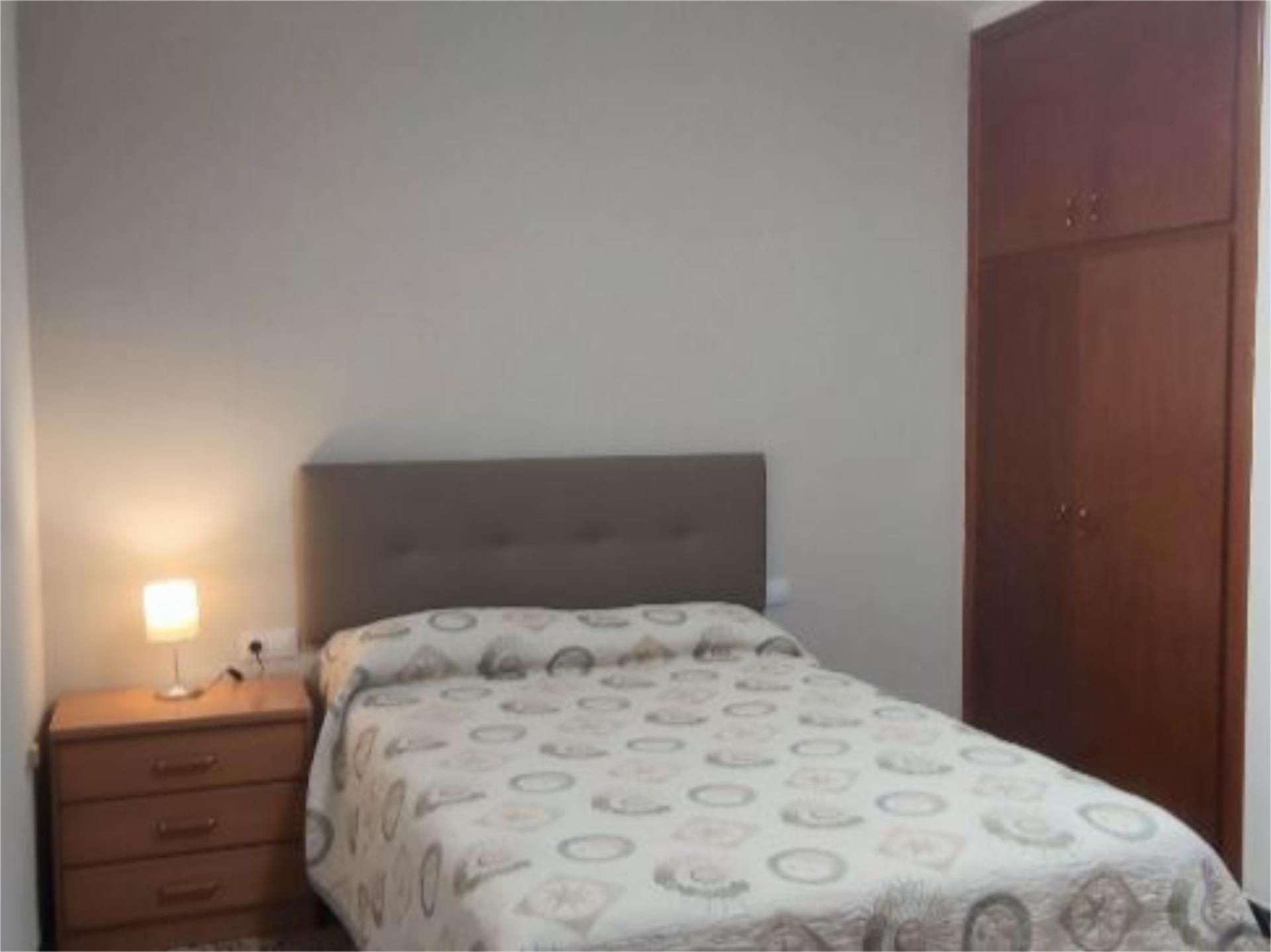 Bedroom of Single-family semi-detached to share in Terrassa  with Heating, Terrace and Furnished
