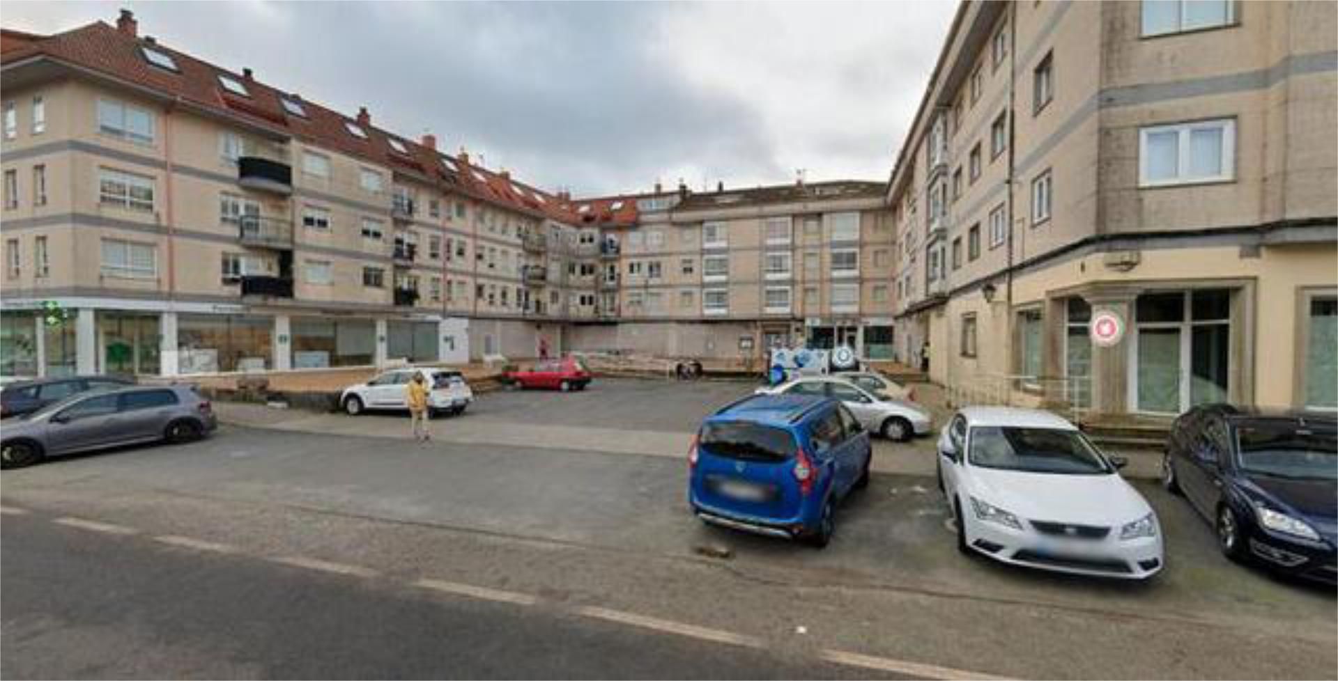 Aparcament de Apartament de lloguer en Rois amb Calefacció, Terrassa i Moblat