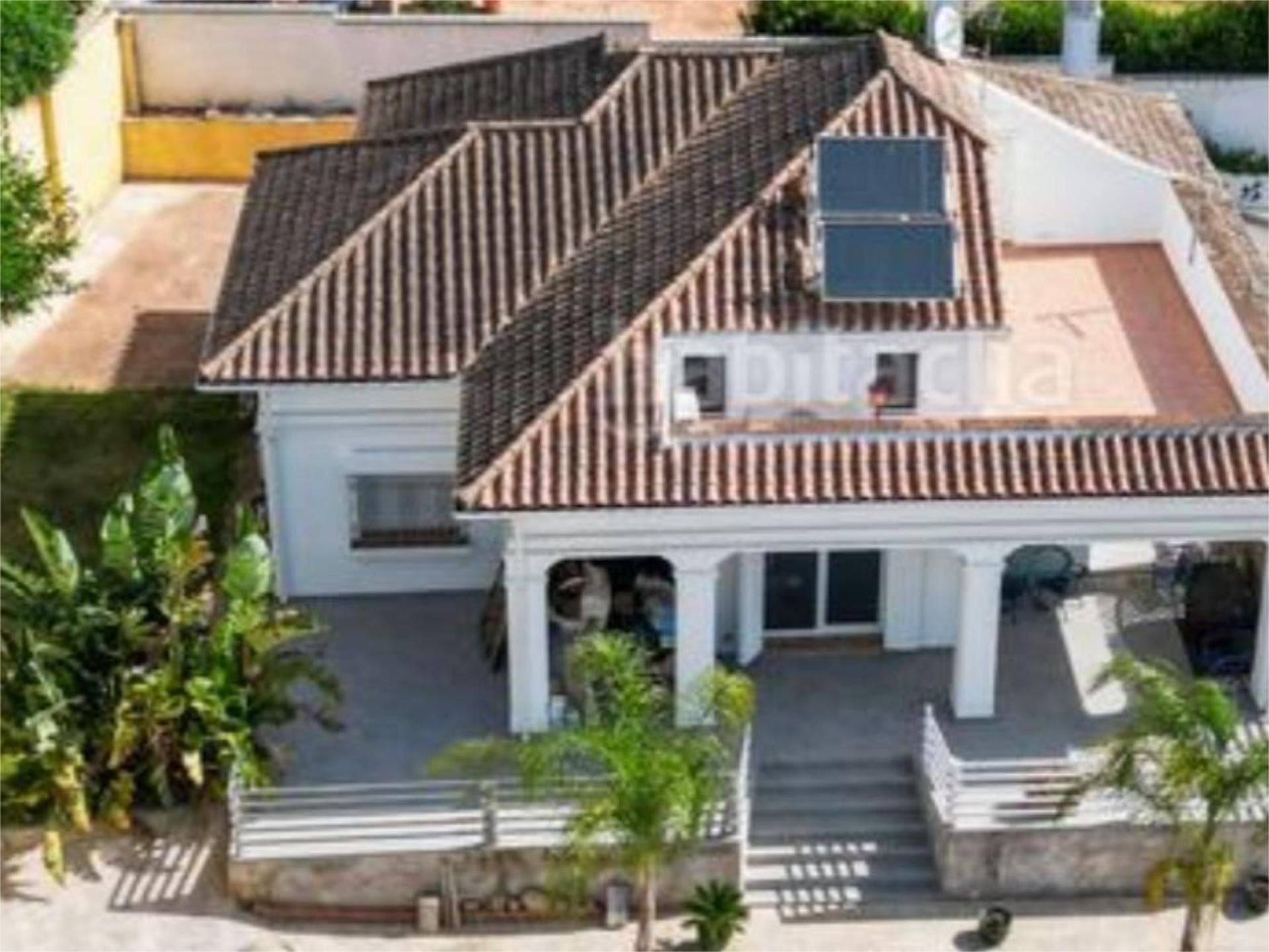 Vista exterior de Casa o xalet en venda en Sotogrande amb Terrassa, Piscina i Balcó