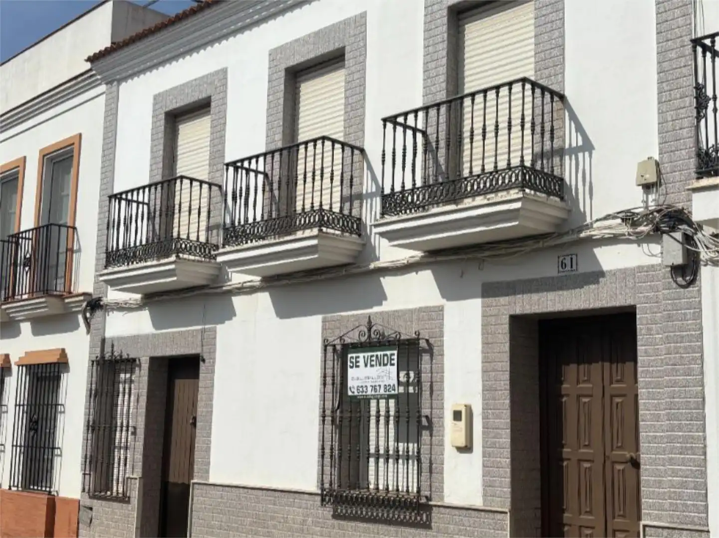 Vista exterior de Dúplex en venta en San Juan del Puerto con Terraza y Balcón