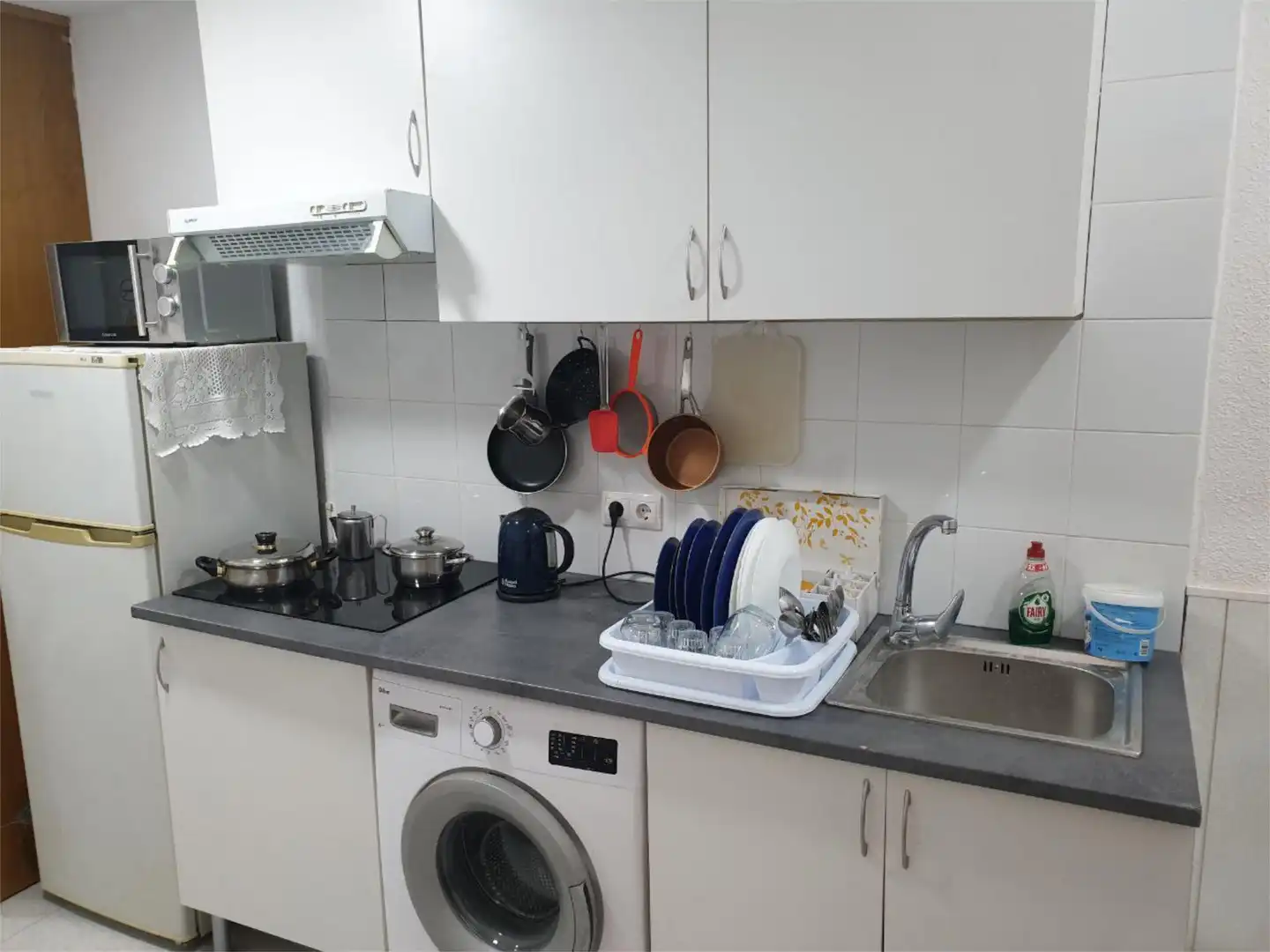 Küche von Erdgeschoss zur untervermieten in Madrid mit Heizung, Parkett und Möbliert
