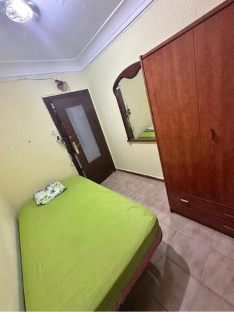 Habitación de Apartamento de alquiler en  Zaragoza Capital