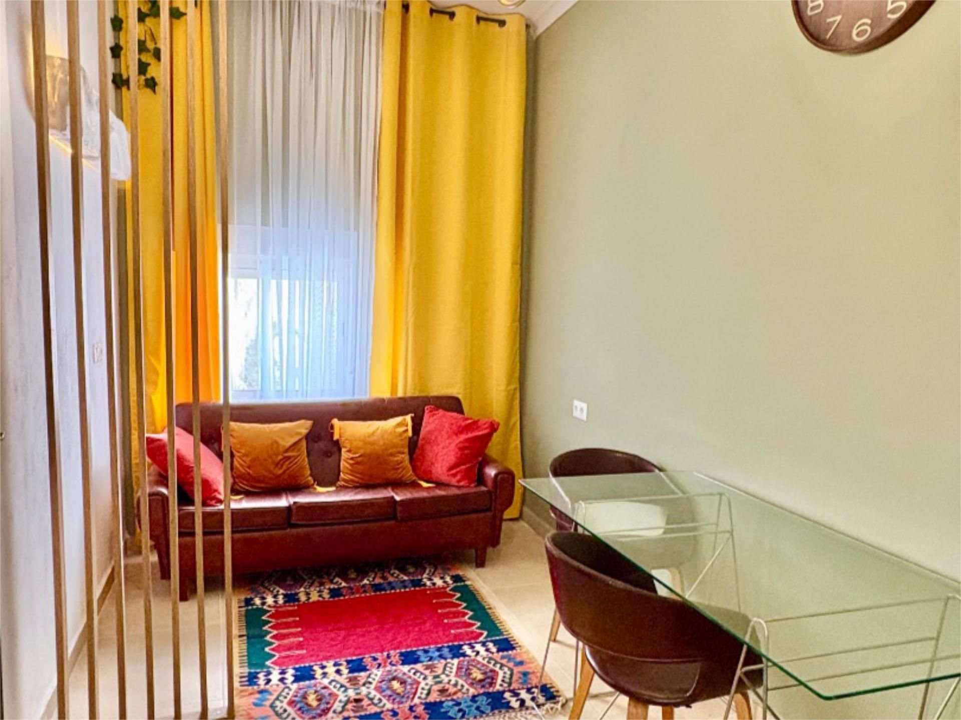 Sala d'estar de Casa o xalet en venda en Vélez-Málaga amb Terrassa