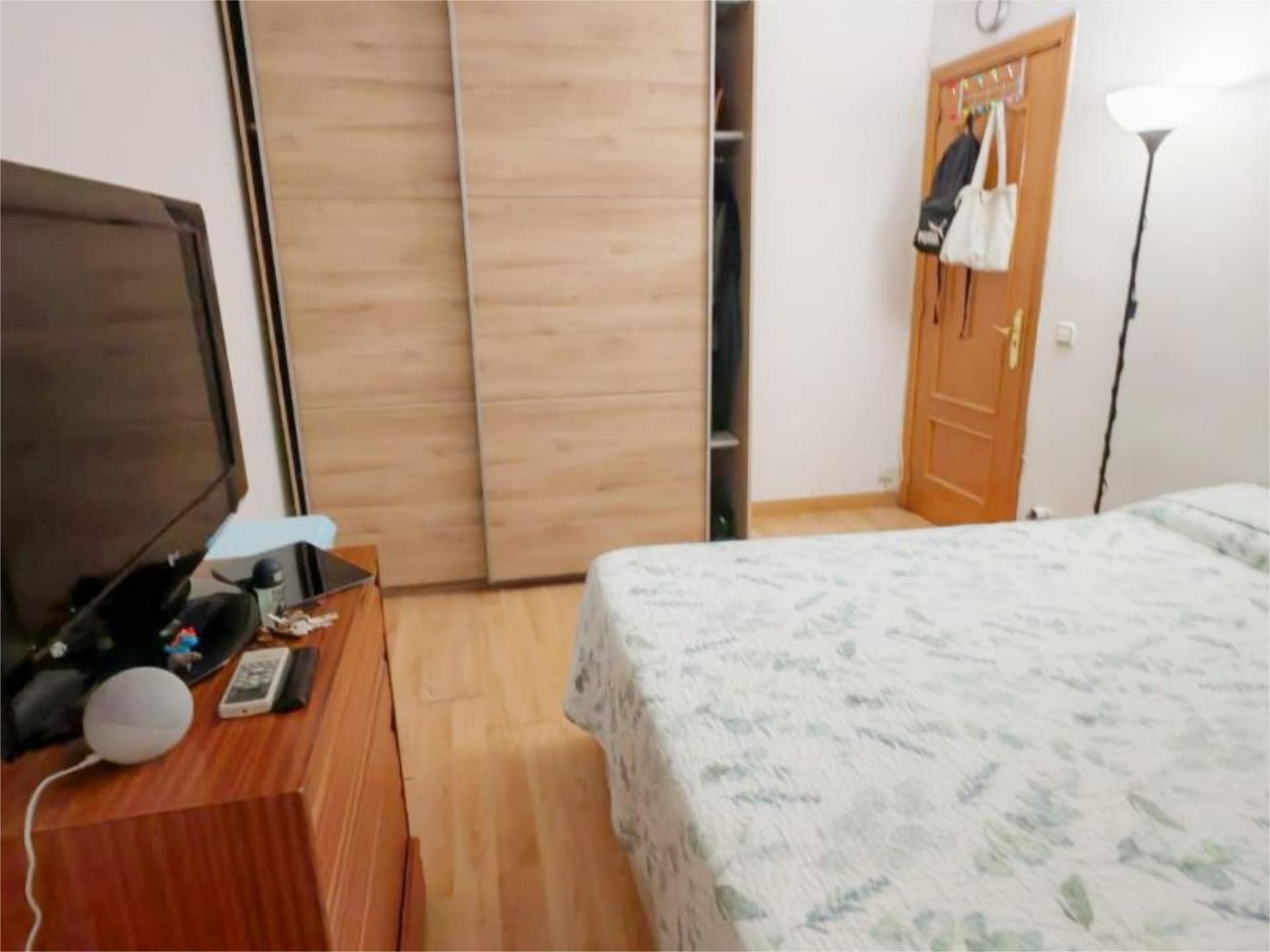 Study to rent in Calle Manigua, 7, Reyes Católicos