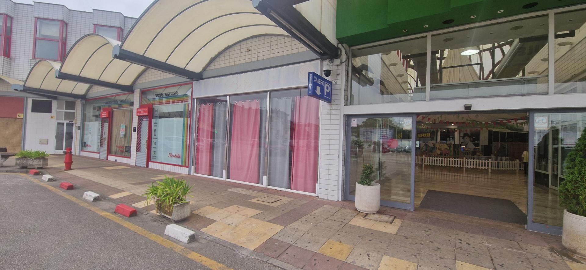 Local en venta en Torrelavega  con Aire acondicionado y Calefacción